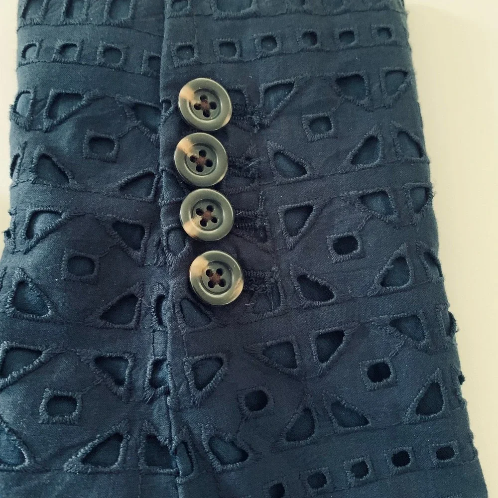Ann Taylor Navy Blue Cotton Eyelet Single Breasted Blazer Womens sz 2 - Picture 5 of 7